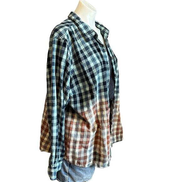 Space Jam Flannel Plaid Shirt 3XL Oversize One of Kind Blue Shacket Bugs Bunny - Picture 3 of 6